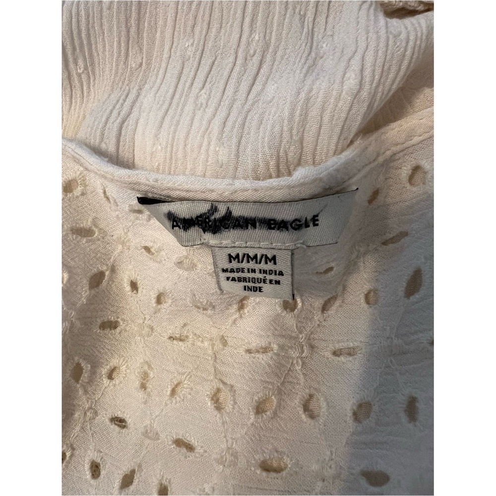 American Eagle Cream Eyelet Ruffle Boho Peplum Blouse Size Medium - Picture 8 of 10